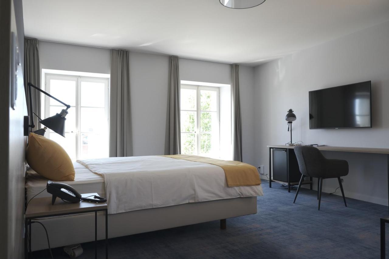 Boutique Hotel De L'Ecu Vaudois Begnins Εξωτερικό φωτογραφία